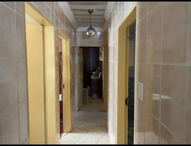 3 BEDROOM FREEHOLD FOR SALE IN SOSHANGUVE XX